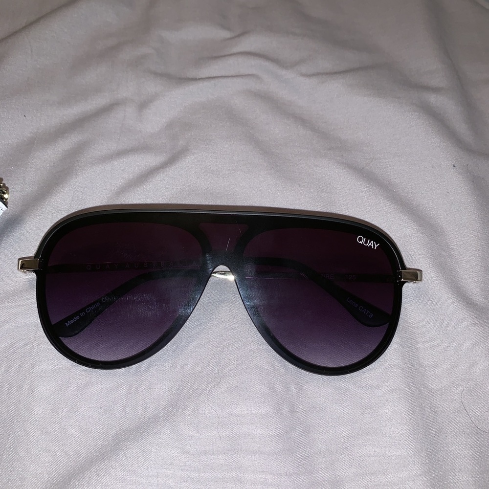QUAY sunglasses